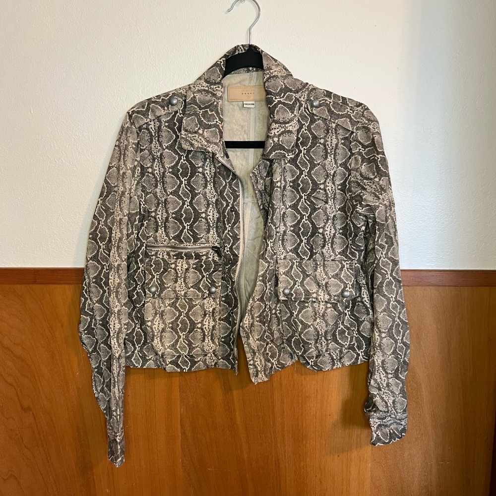 Jacket